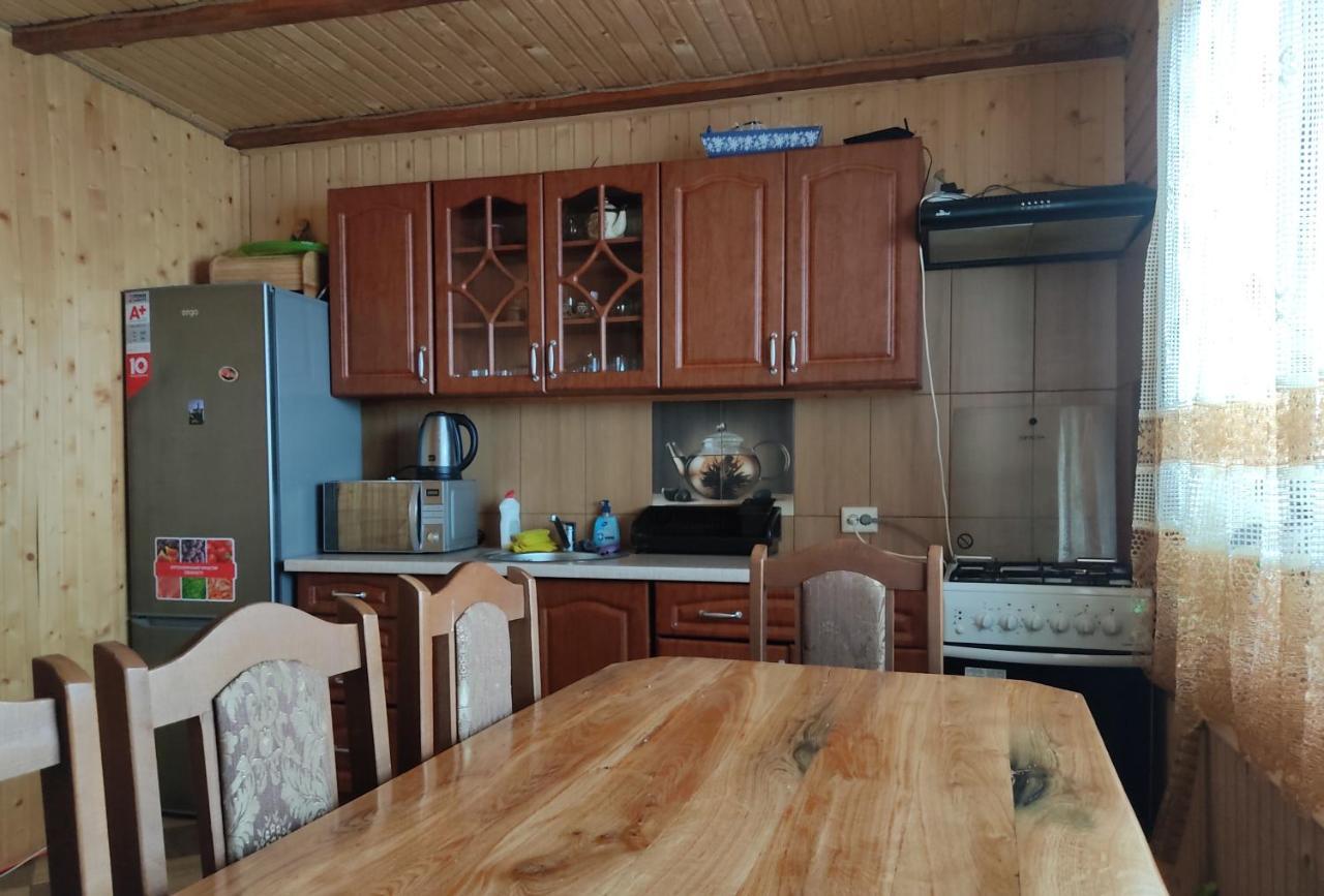 Smerekova Hata Oryavchyk Bagian luar foto